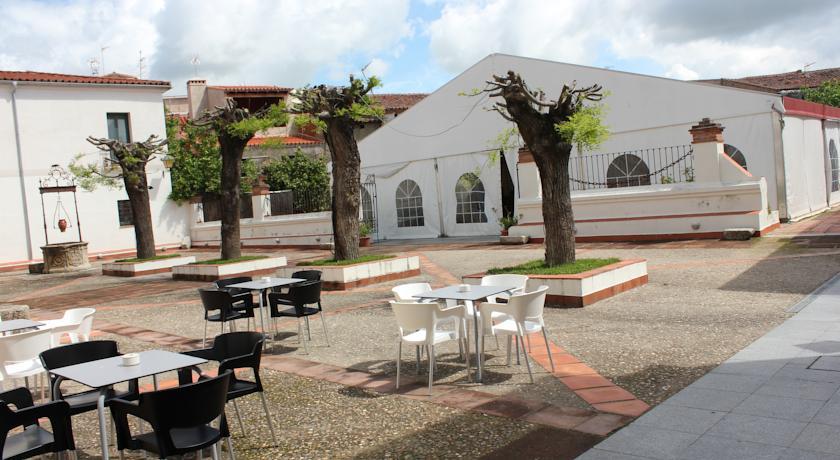 Sumaiya El Palacio كوريا المظهر الخارجي الصورة
