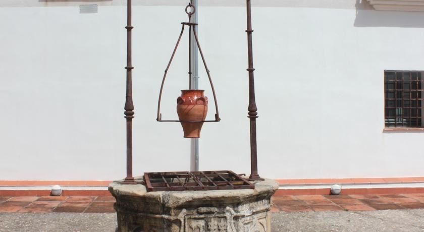 Sumaiya El Palacio كوريا المظهر الخارجي الصورة